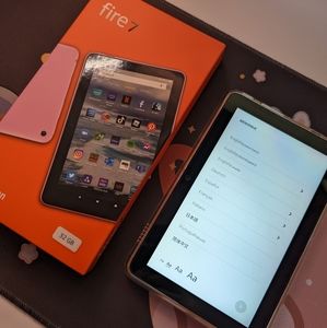 ***Bundle*** Amazon Kindle Fire 7 (2022 Release) with Accessories